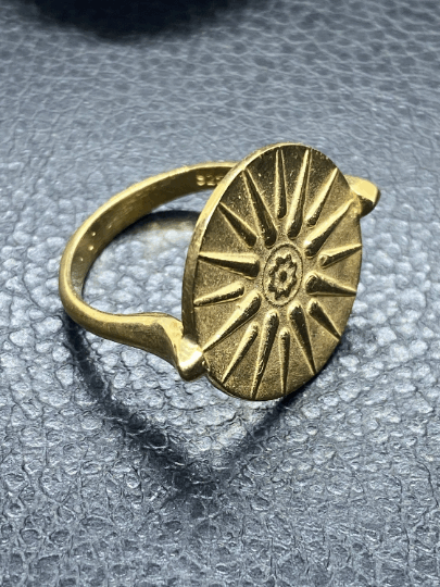 Macedonian Star Vergina Sun solar symbol coin ring Alexander the Great